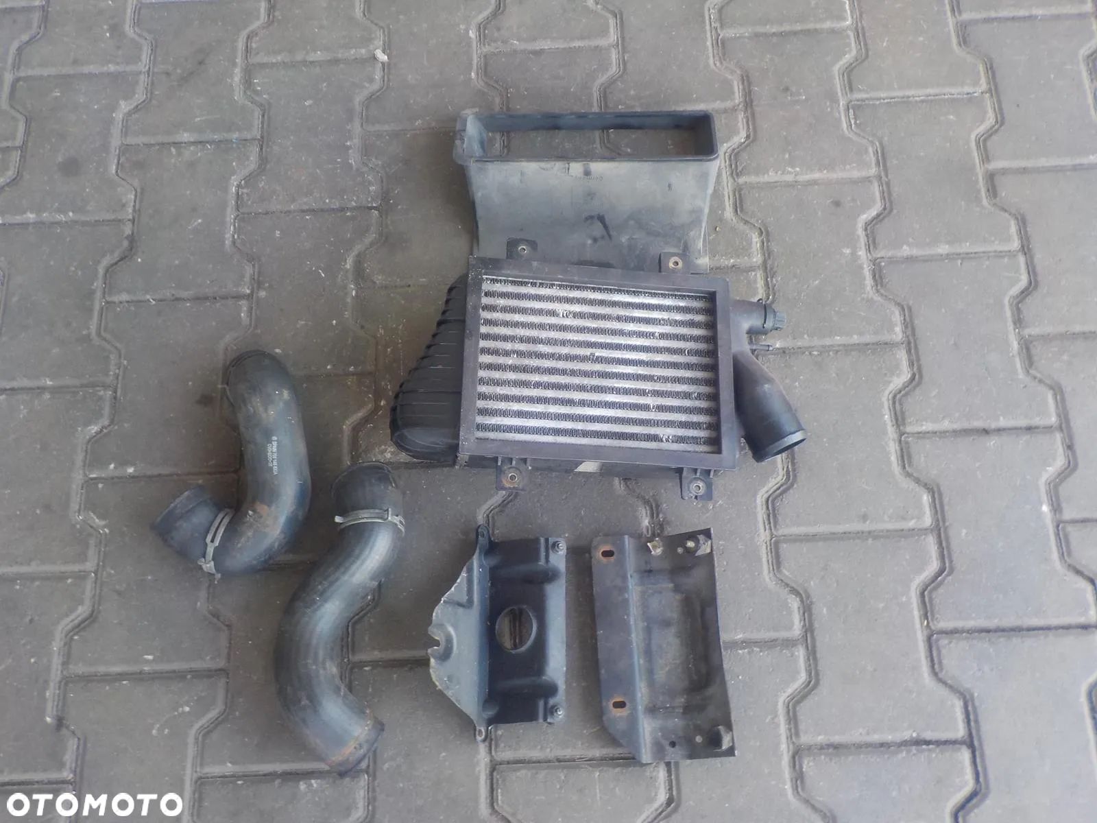 VW T4 2.5 TDI 102KM INTERCOOLER KOMPLET 2-PIN - 1