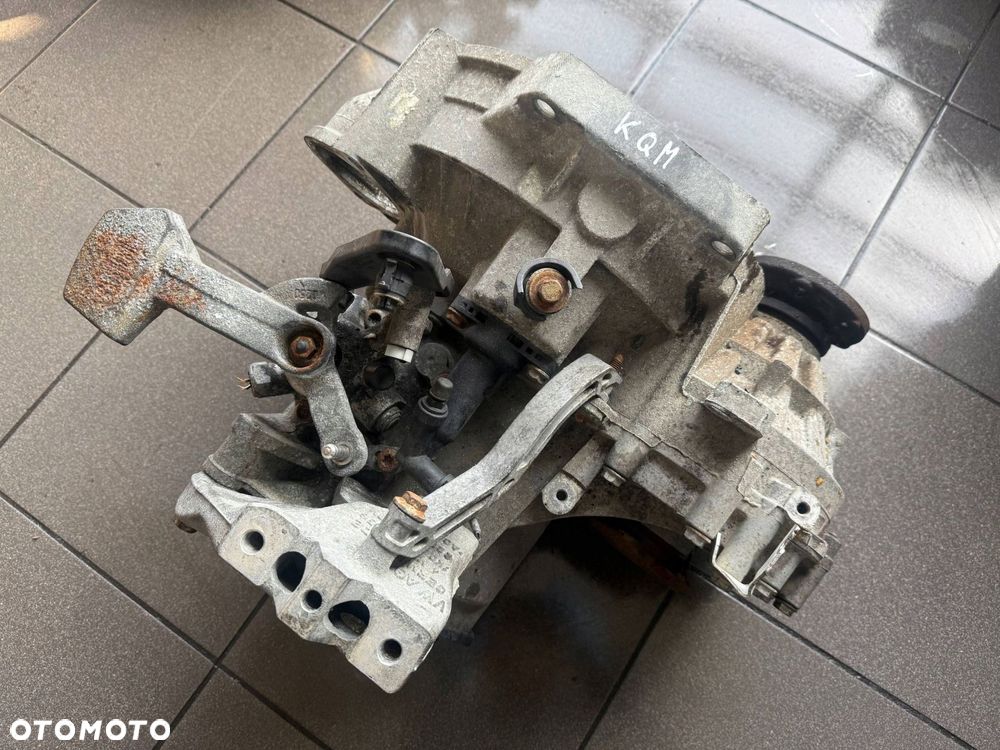 SKRZYNIA BIEGÓW 2.0 TDI KQM VW JETTA 2009 - 1