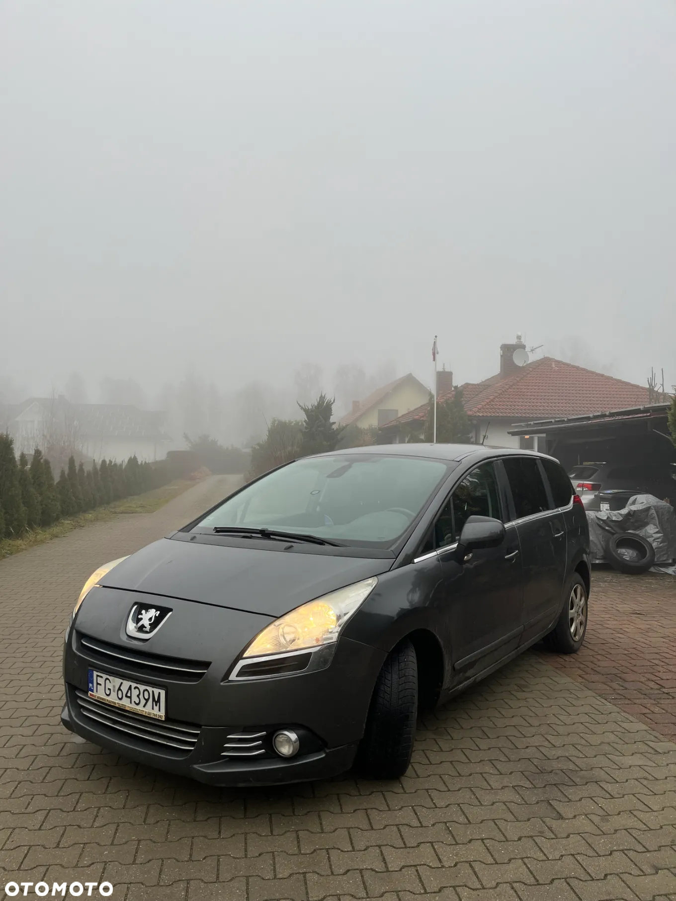 Peugeot 5008 1.6 HDi Access - 4