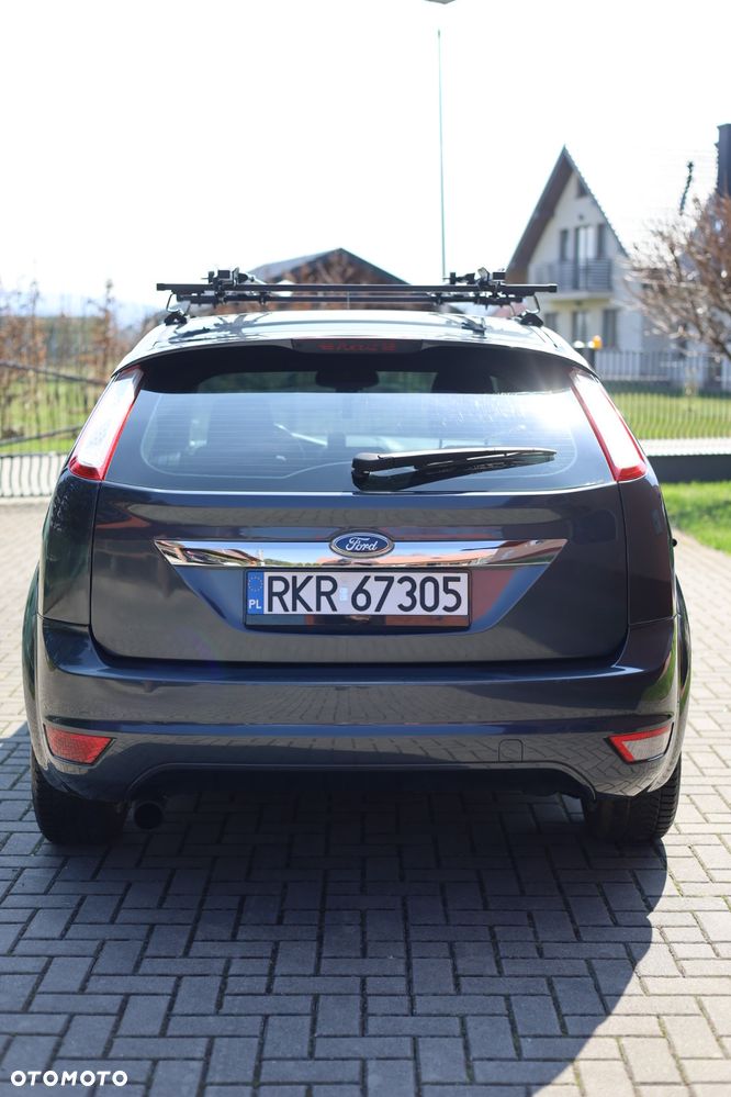 Ford Focus 1.8 Titanium - 10