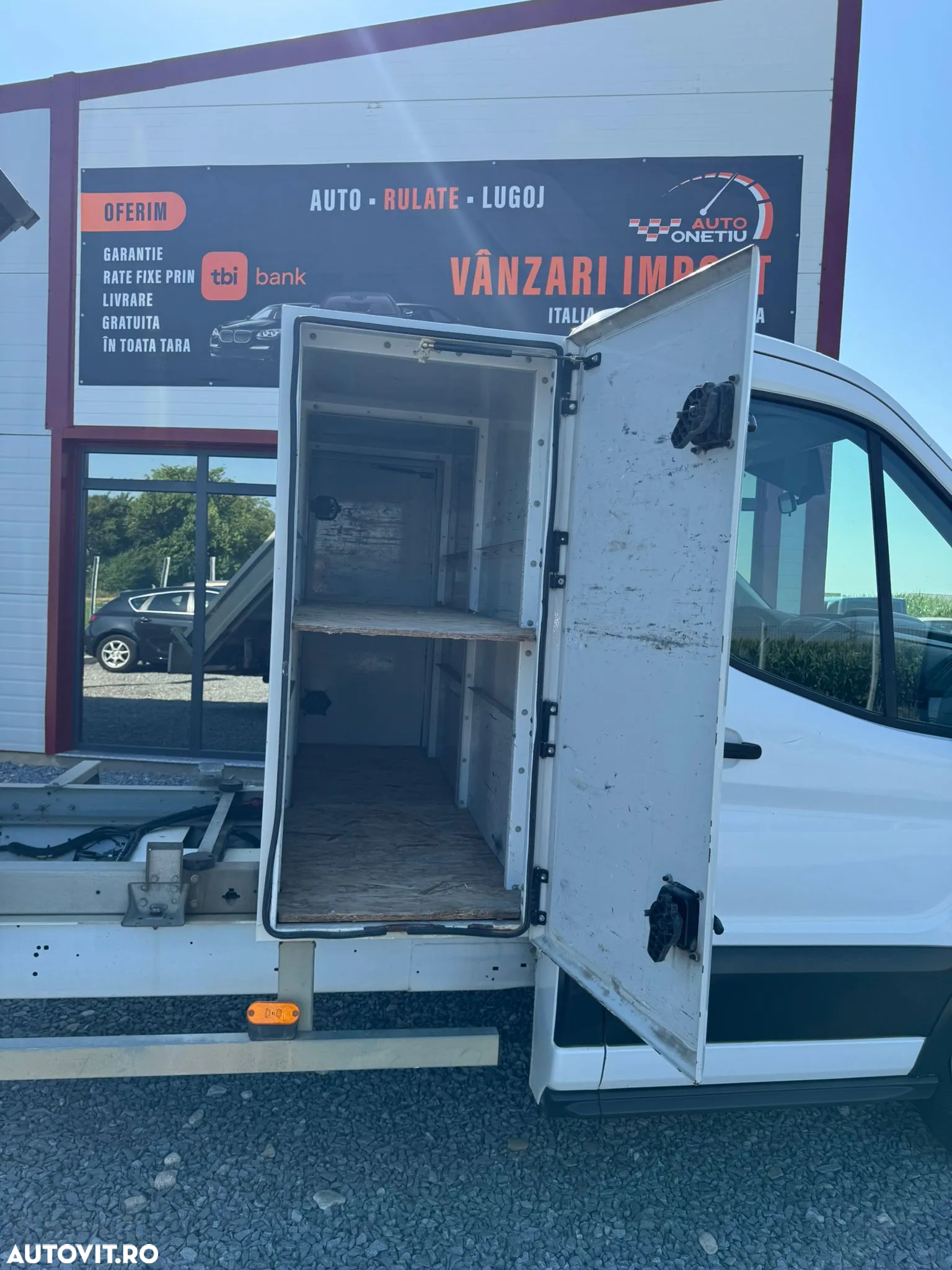 Ford transit - 15