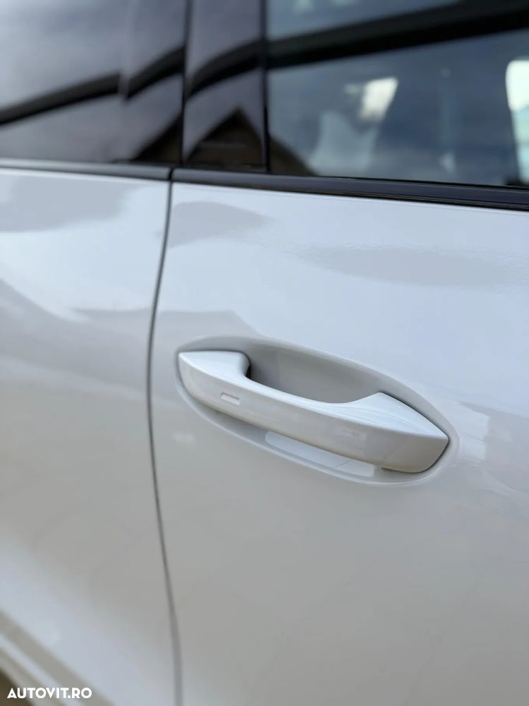 Volkswagen Tiguan 2.0 TDI SCR 4Motion DSG R-Line - 28