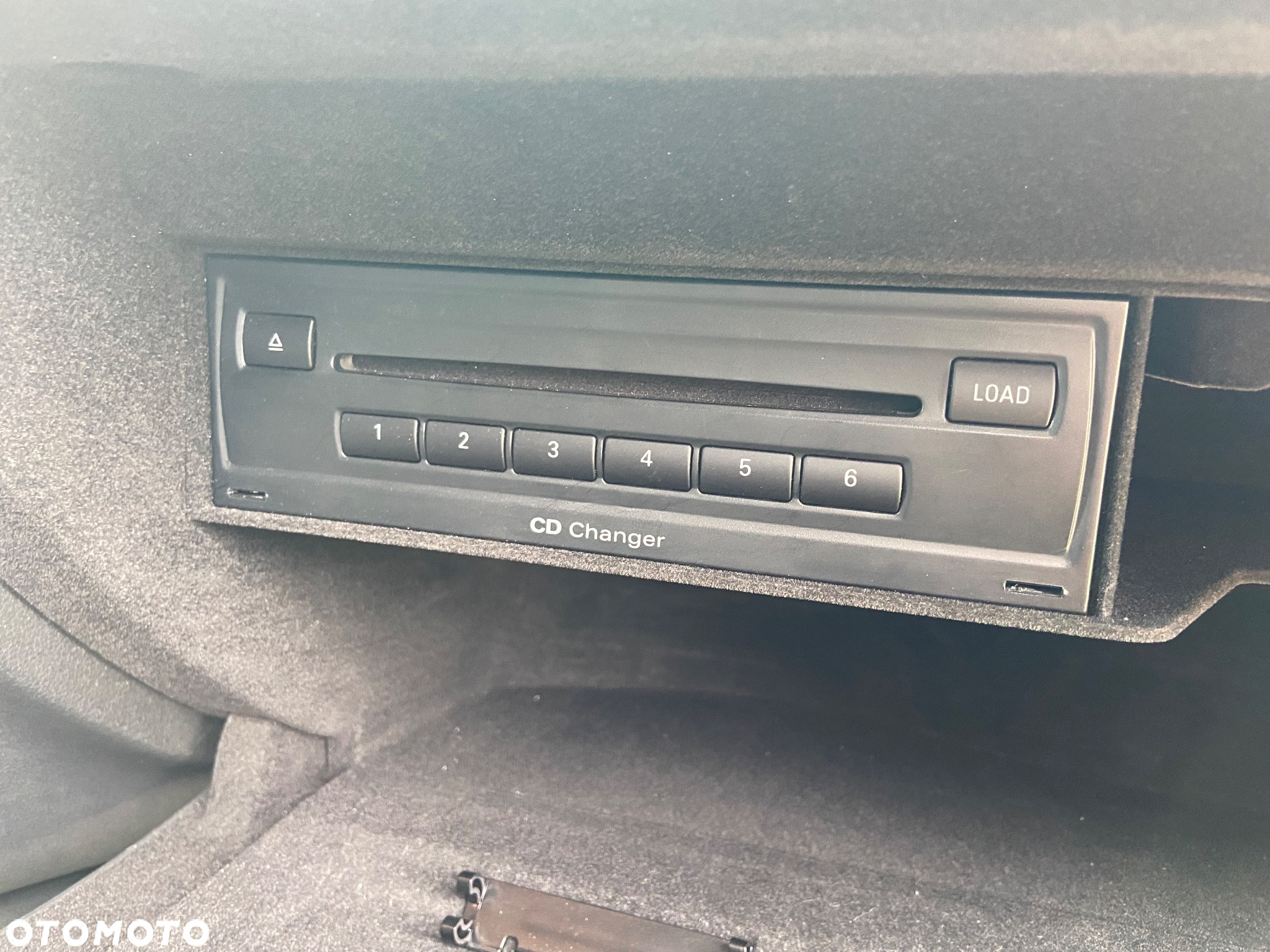 Audi A4 2.0 TDI DPF quattro Attraction - 14