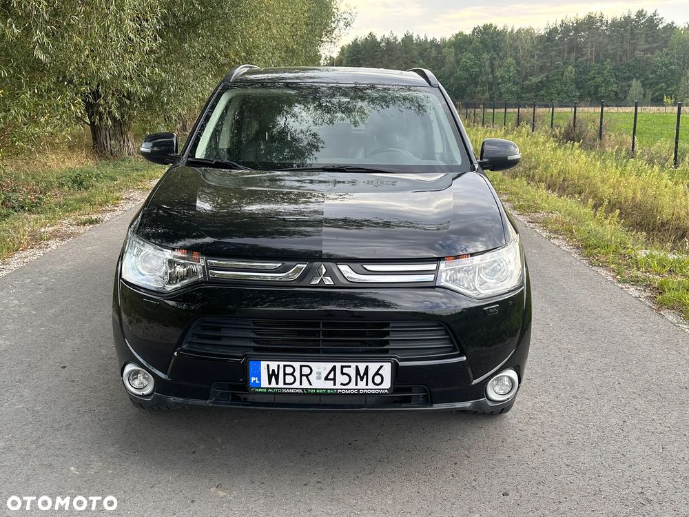 Mitsubishi Outlander 2.0 2WD CVT Diamant Edition - 2