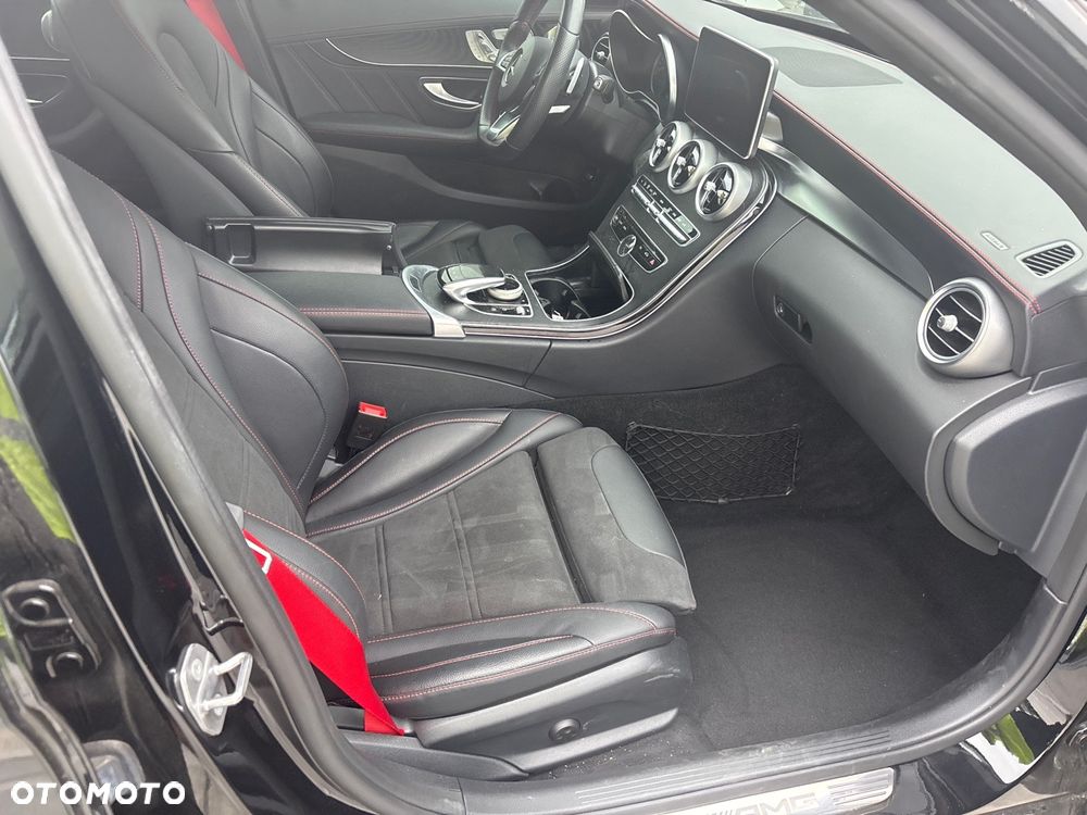 Mercedes-Benz Klasa C AMG 43 4Matic 9G-TRONIC - 10