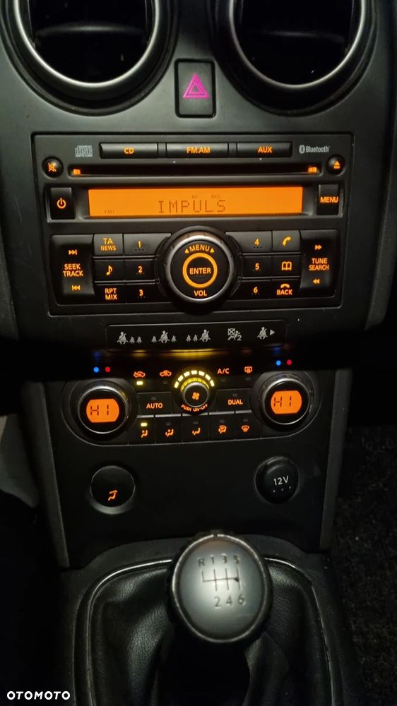 Nissan Qashqai - 12