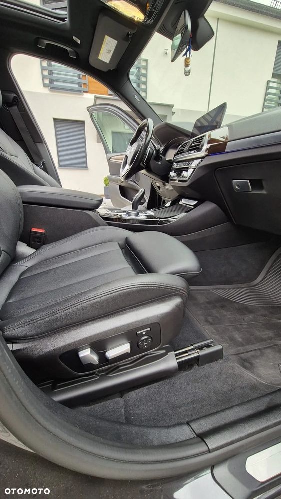 BMW X3 xDrive30i xLine - 9
