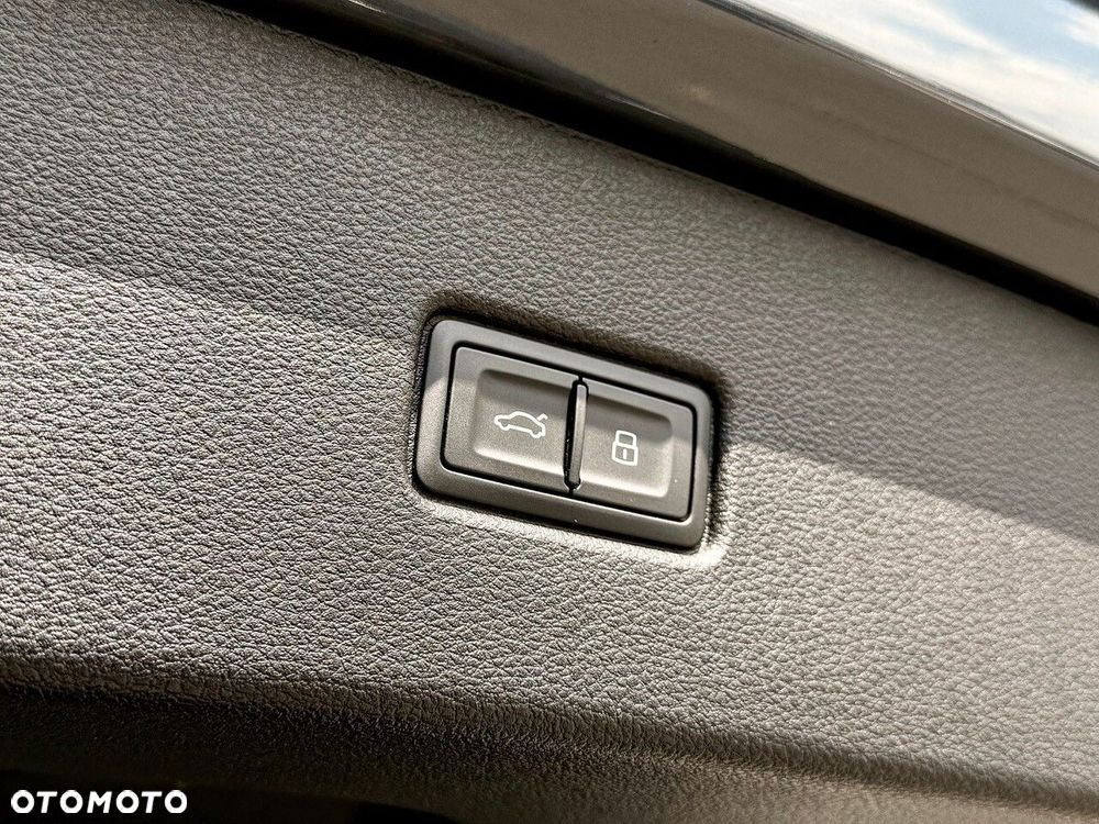 Audi Q5 Sportback - 39