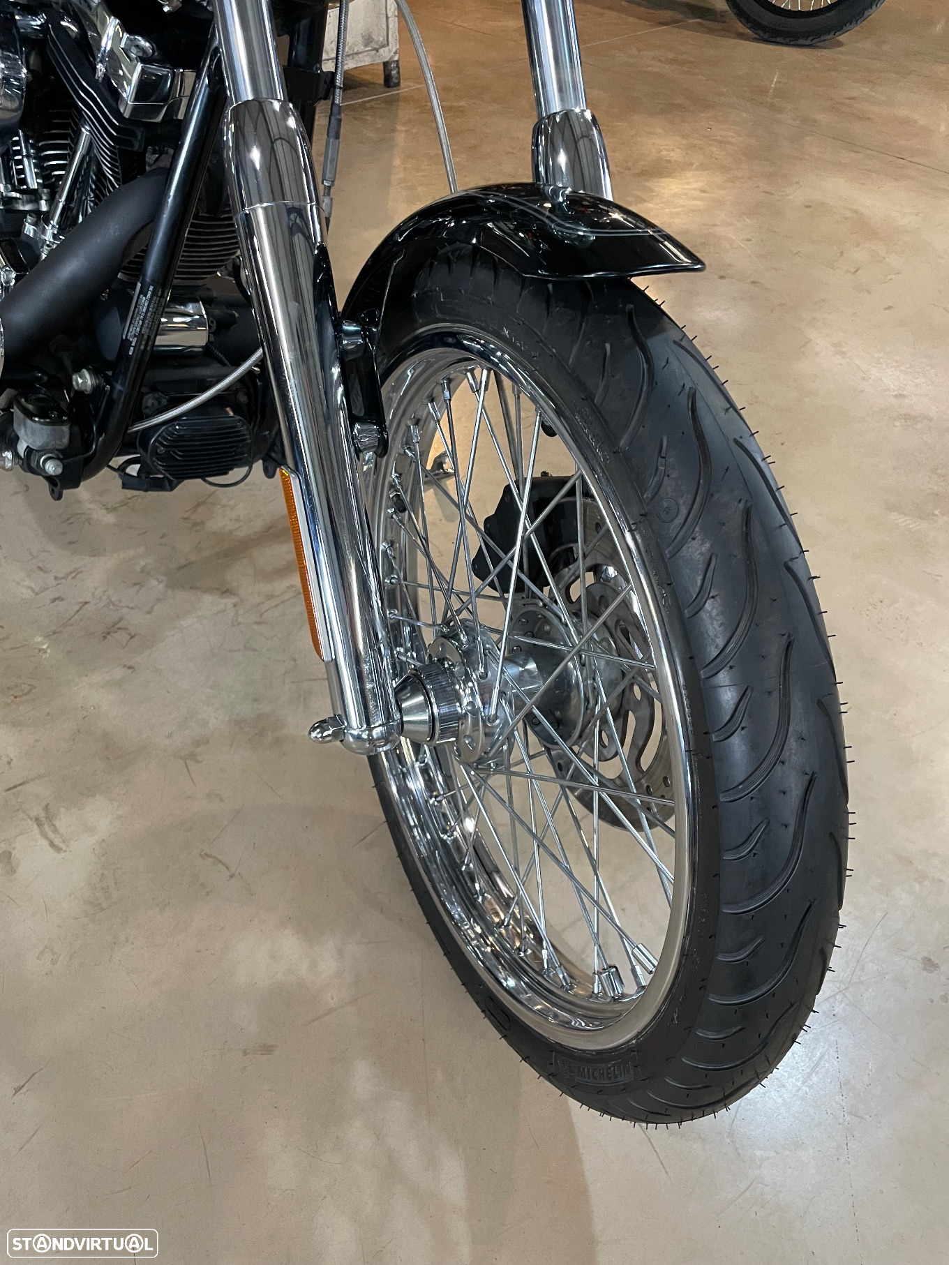 Harley-Davidson FXSTD Softail Deuce - 6