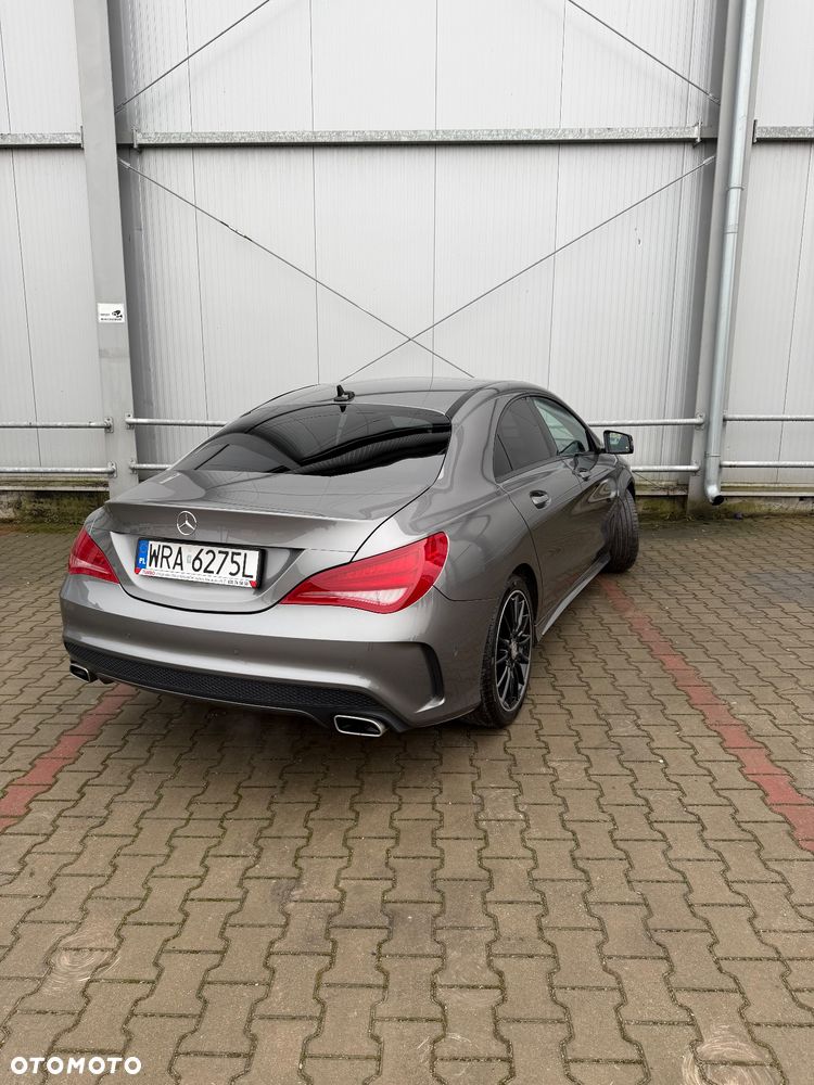 Mercedes-Benz CLA 220 CDI 7G-DCT AMG Line - 3