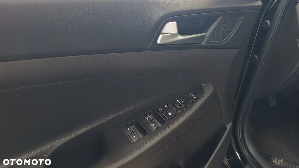 Hyundai Tucson - 11