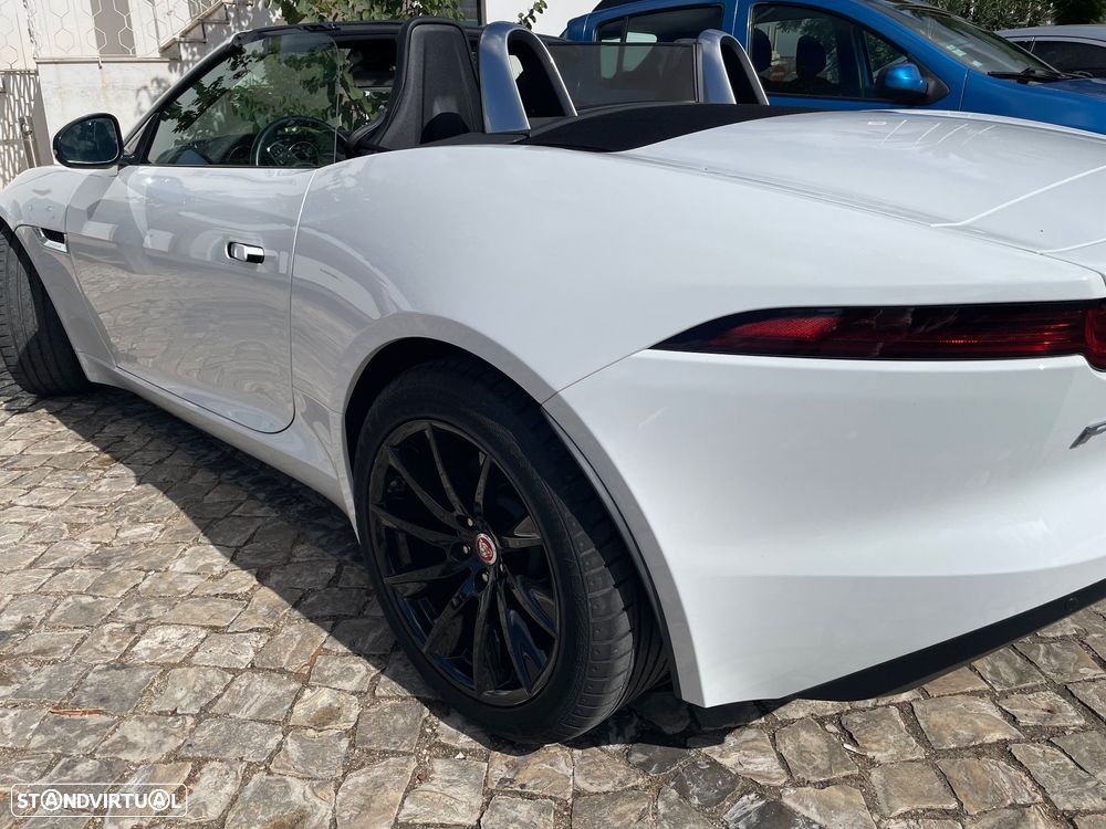 Jaguar F-Type Aut. R-Dynamic - 9
