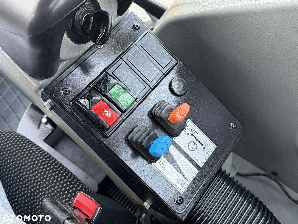 Kramer 8115 352-14S Wheel Loader - 24