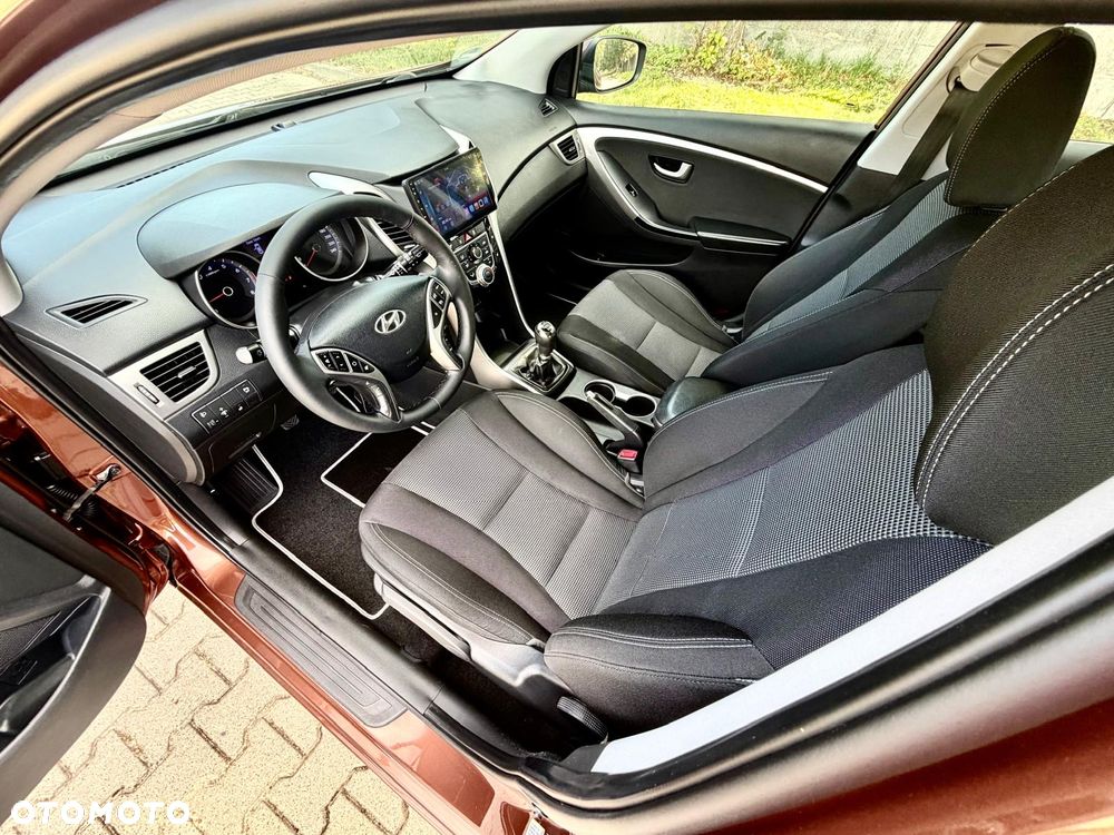 Hyundai i30 - 10