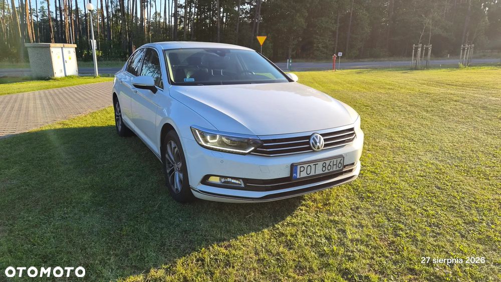 Volkswagen Passat - 6