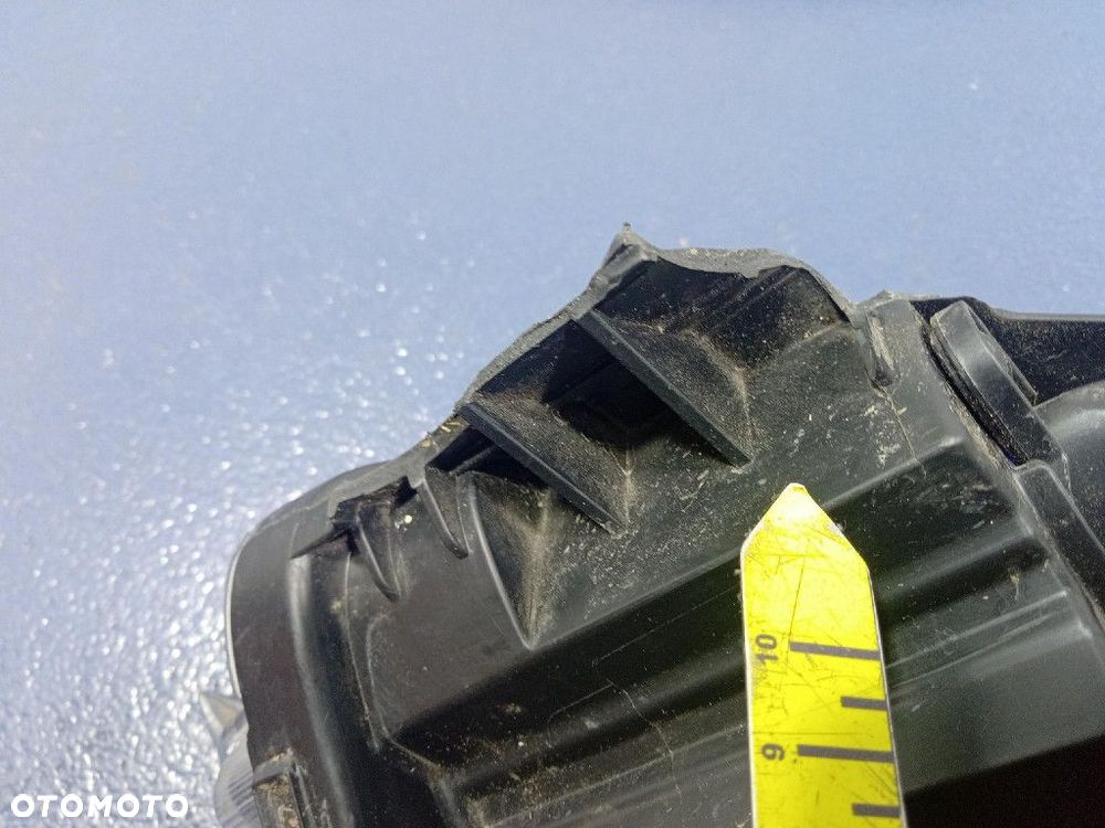 HYUNDAI BAYON REFLEKTOR PRAWY PRZEDNI LED 92208Q0500 - 9