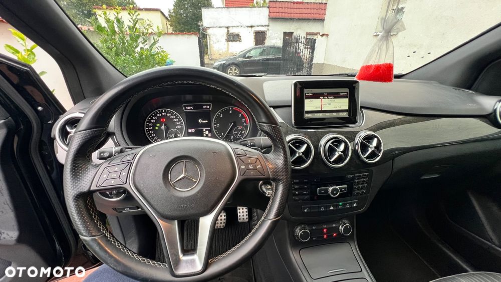 Mercedes-Benz Klasa B - 24