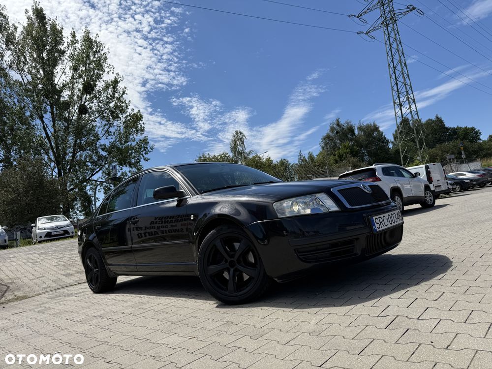 Skoda Superb 2.8 V6 Elegance - 18
