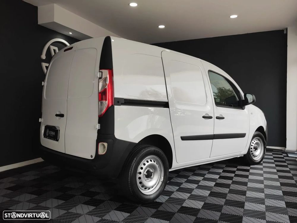 Renault KANGOO DCI EXPRESS 3LUG - 11
