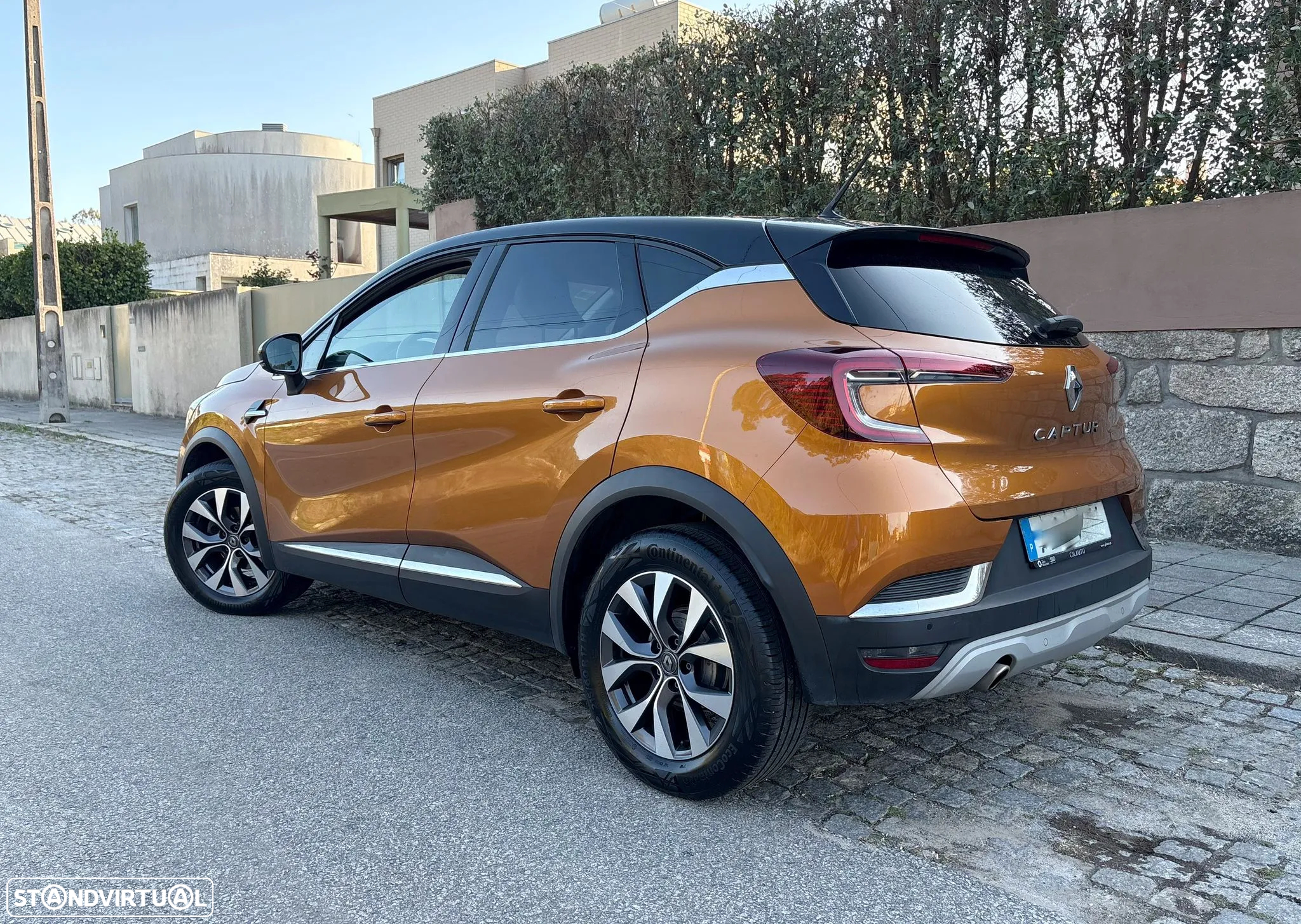 Renault Captur 1.0 TCe Exclusive Bi-Fuel - 2