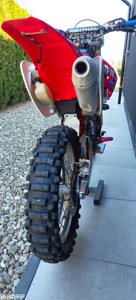 Honda CRF - 8