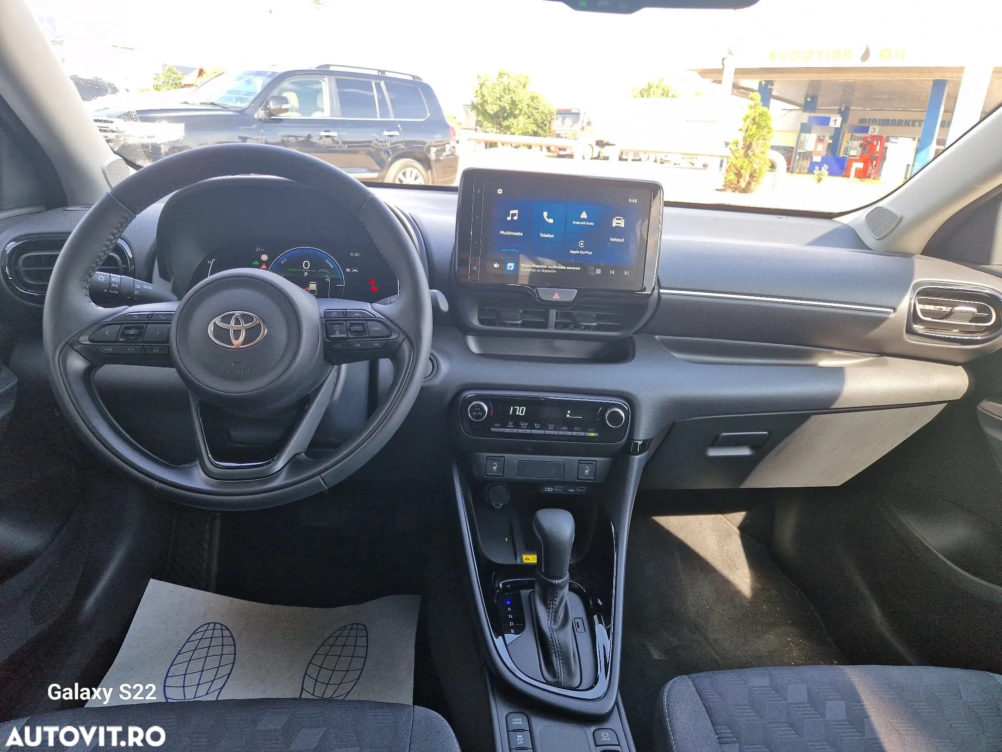 Toyota Yaris 1.5 VVT-i HSD Dynamic - 11
