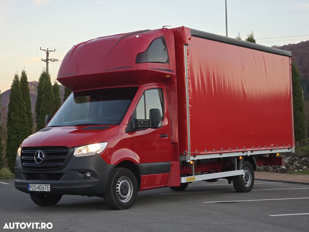 Mercedes-Benz Sprinter - 1