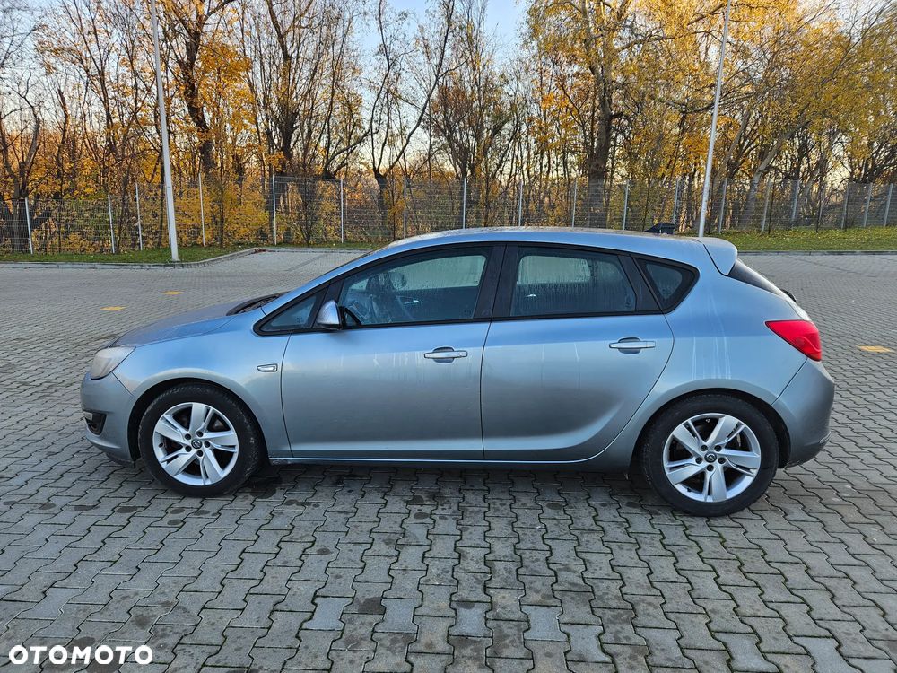 Opel Astra III 1.7 CDTI EcoFLEX - 5