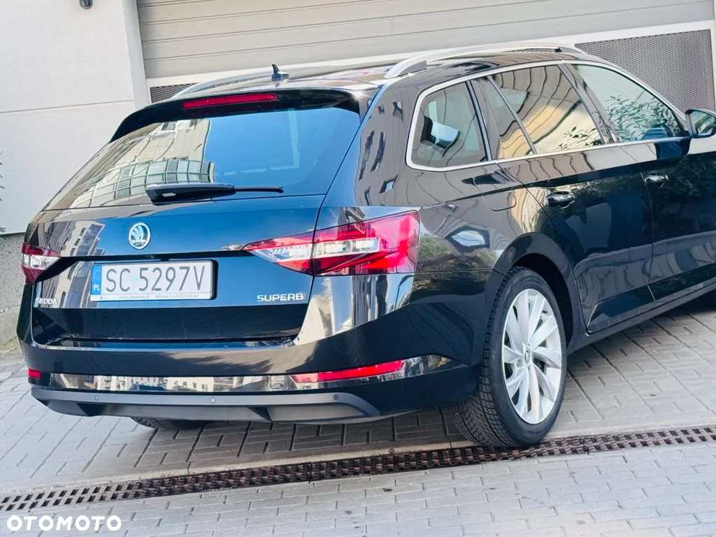Skoda Superb 2.0 TDI L&K DSG - 12