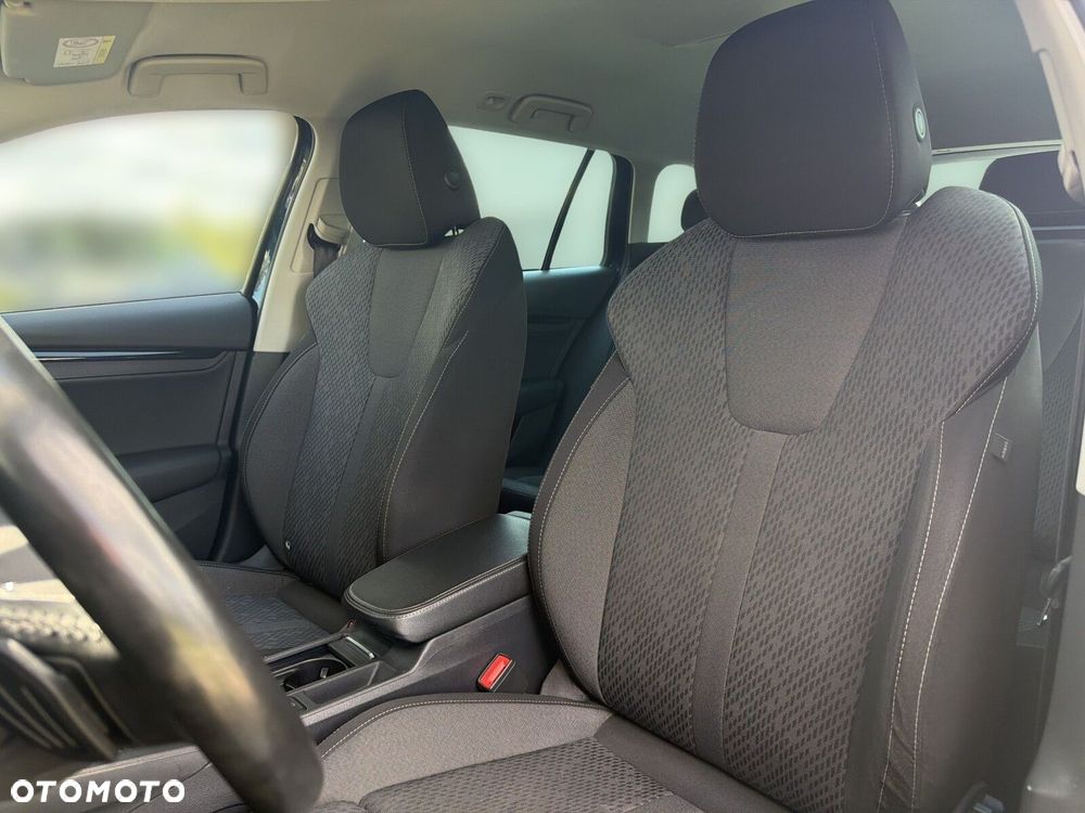 Skoda Octavia 2.0 TDI Ambition DSG - 13