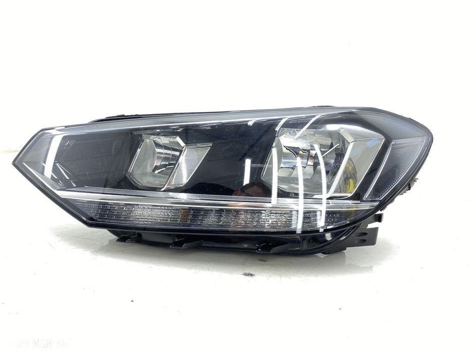 Volkswagen TOURAN III lampa lewy przód 5TB 15-20 - 3