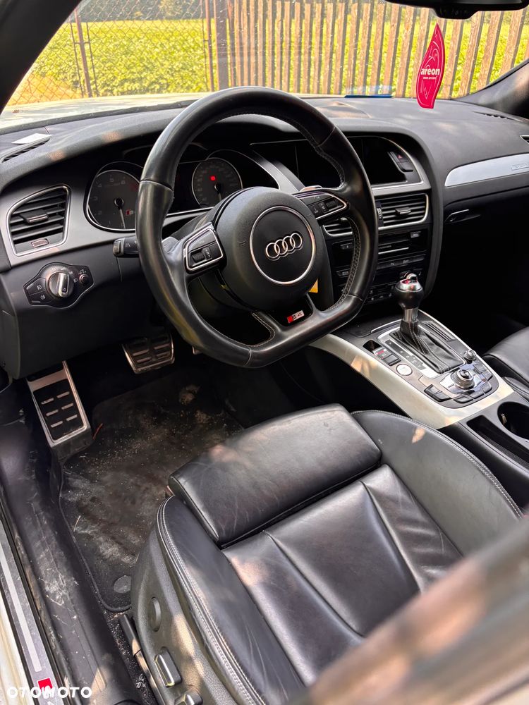 Audi S4 Avant S tronic - 7