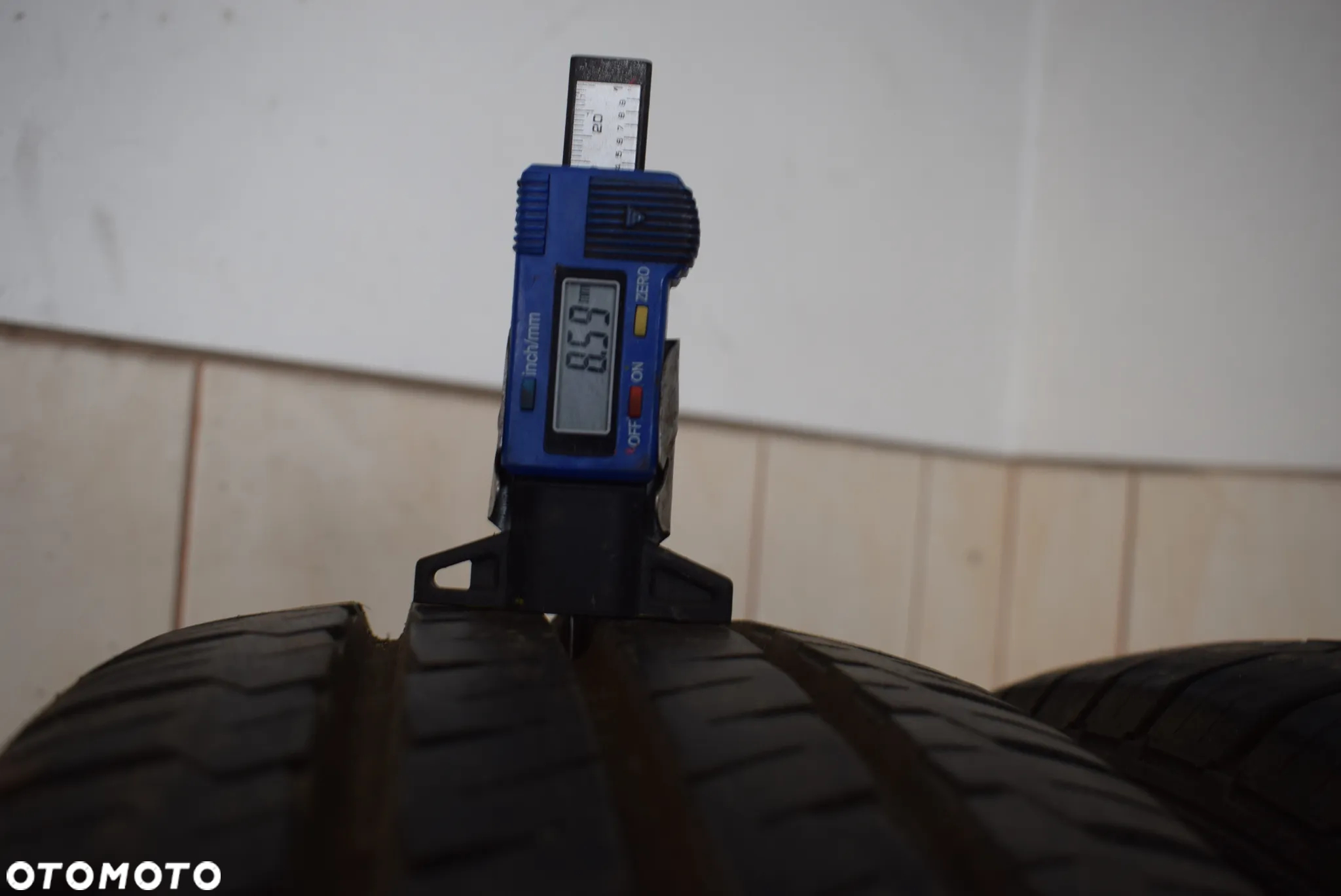 R15C 215/70 Hankook Vantra LT Cena za parę - 4