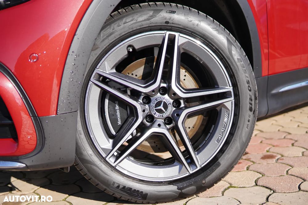 Mercedes-Benz GLB 220 d 4MATIC Aut. - 9