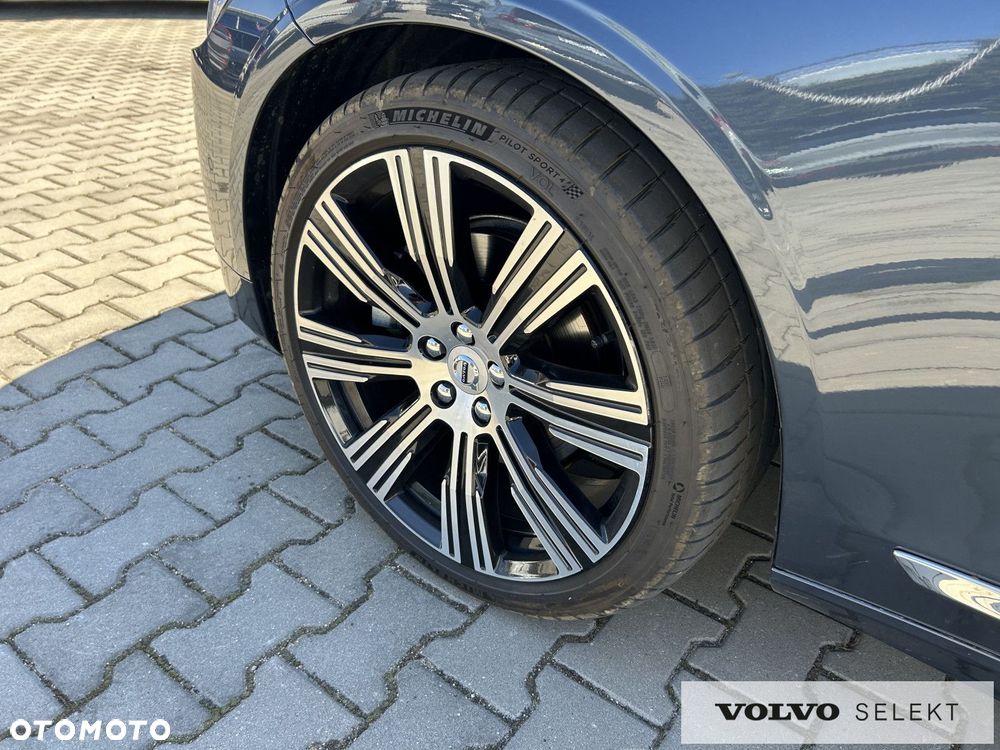 Volvo S90 - 38