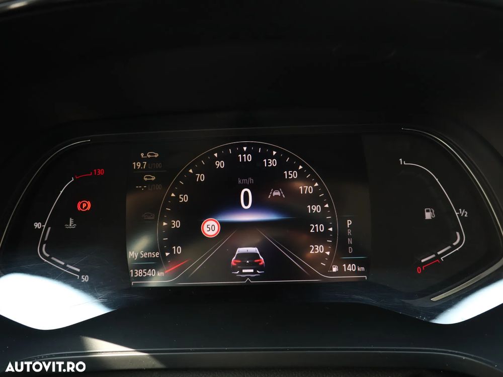 Renault Captur 160 EDC MHEV Techno - 11