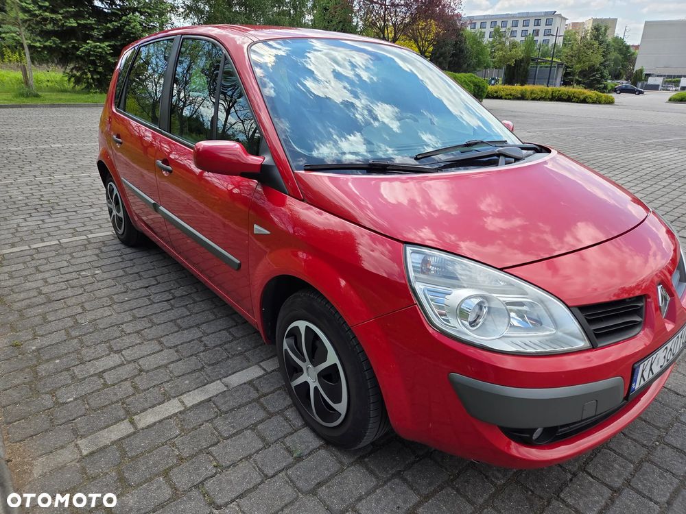 Renault Scenic 1.6 16V Confort Authentique - 4