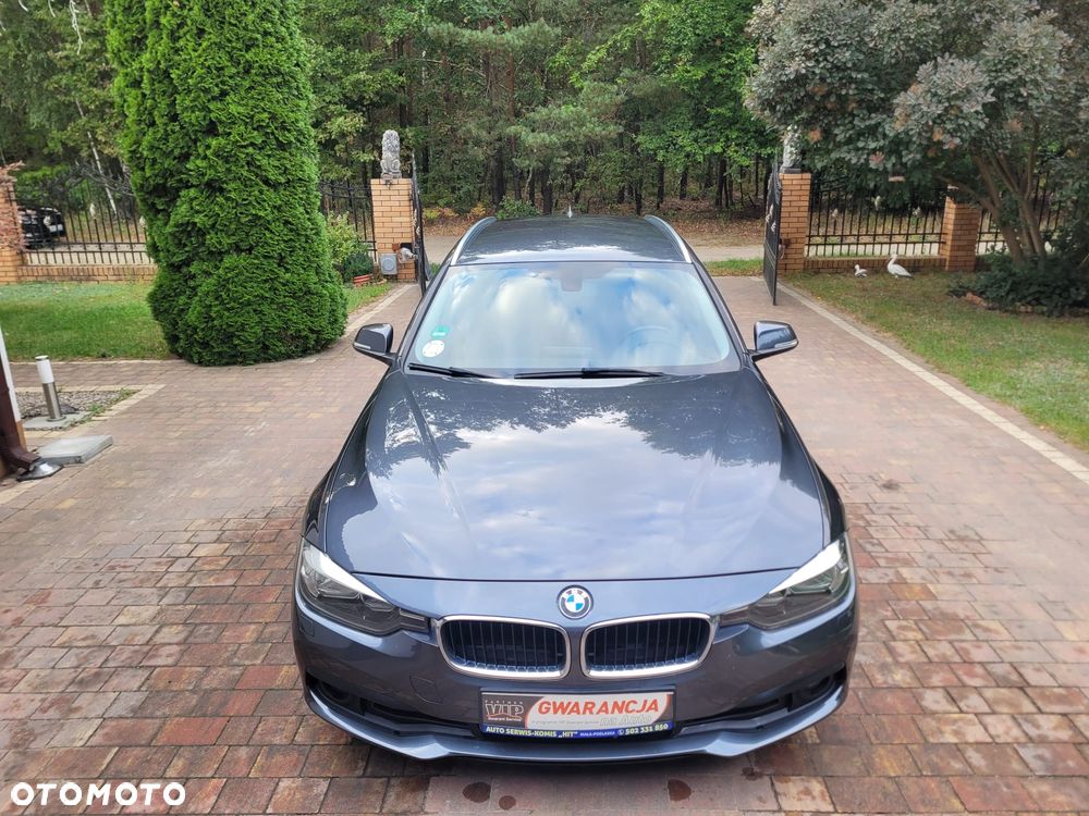 BMW Seria 3 320d Edition M Sport Shadow - 4