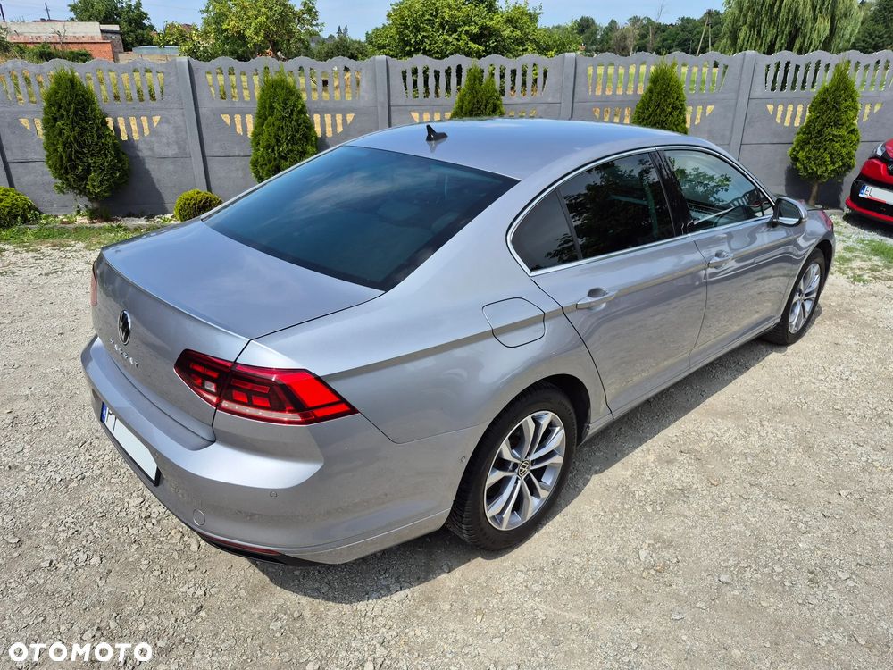 Volkswagen Passat 1.5 TSI EVO Business DSG - 4