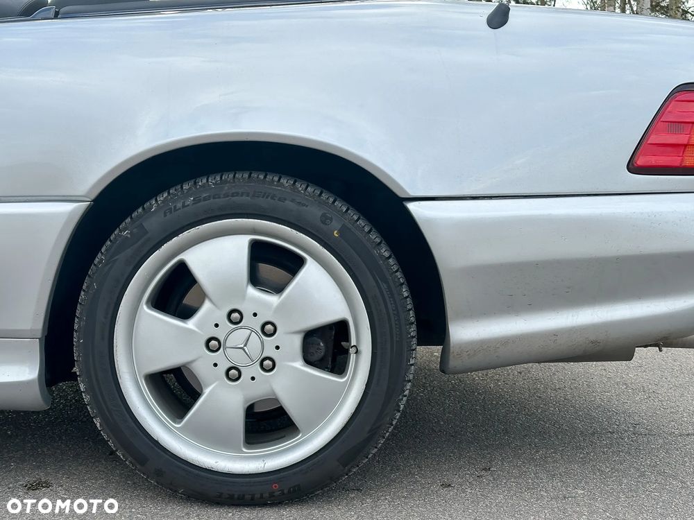 Mercedes-Benz SL - 21