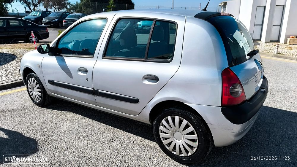 Renault Clio 1.2 16V Pack - 2