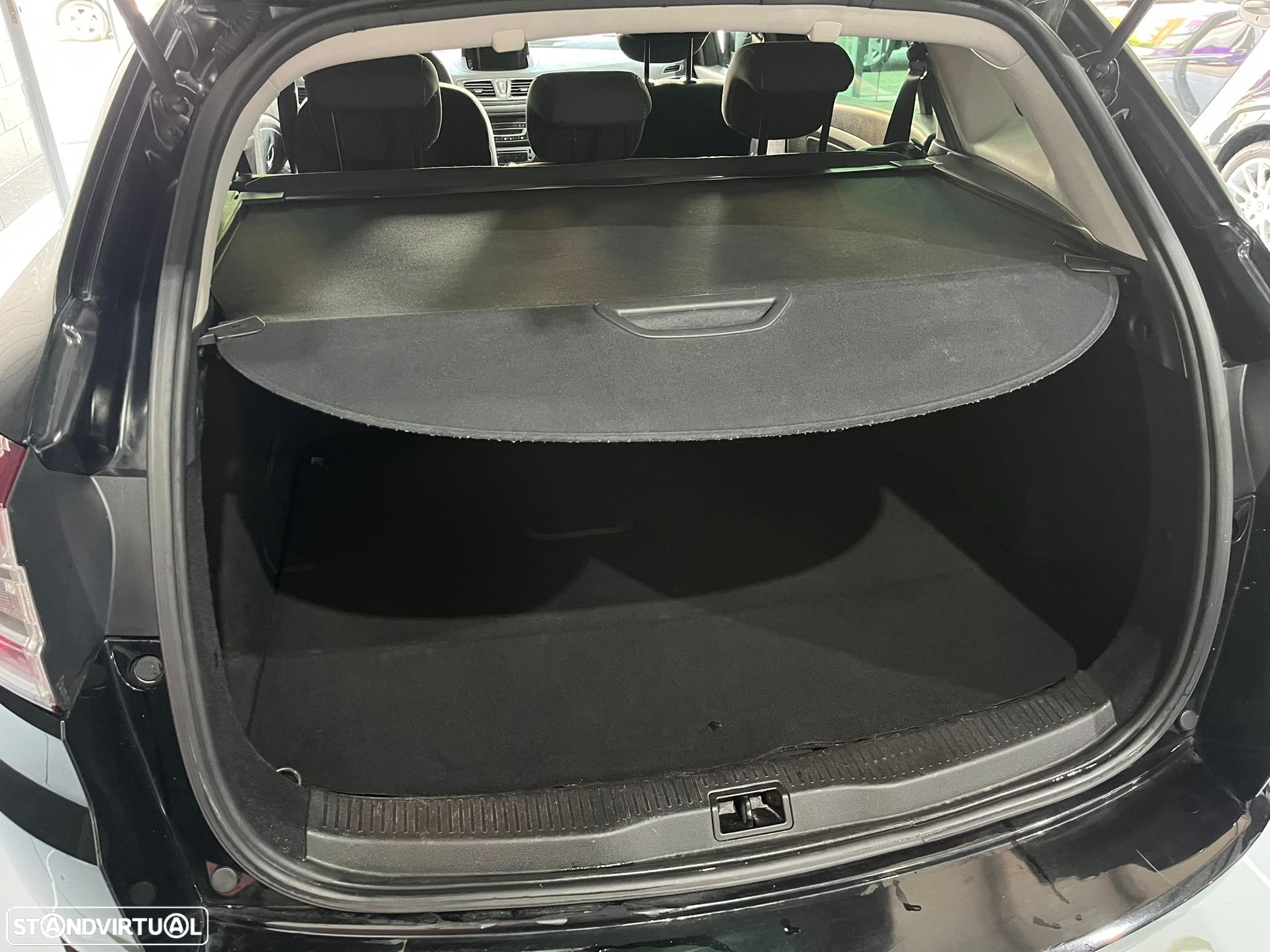 Renault Mégane Sport Tourer 1.5 dCi Limited SS - 24