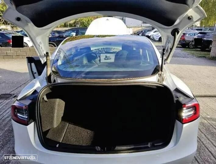 Tesla Model 3 Premium Long Range RWD - 11