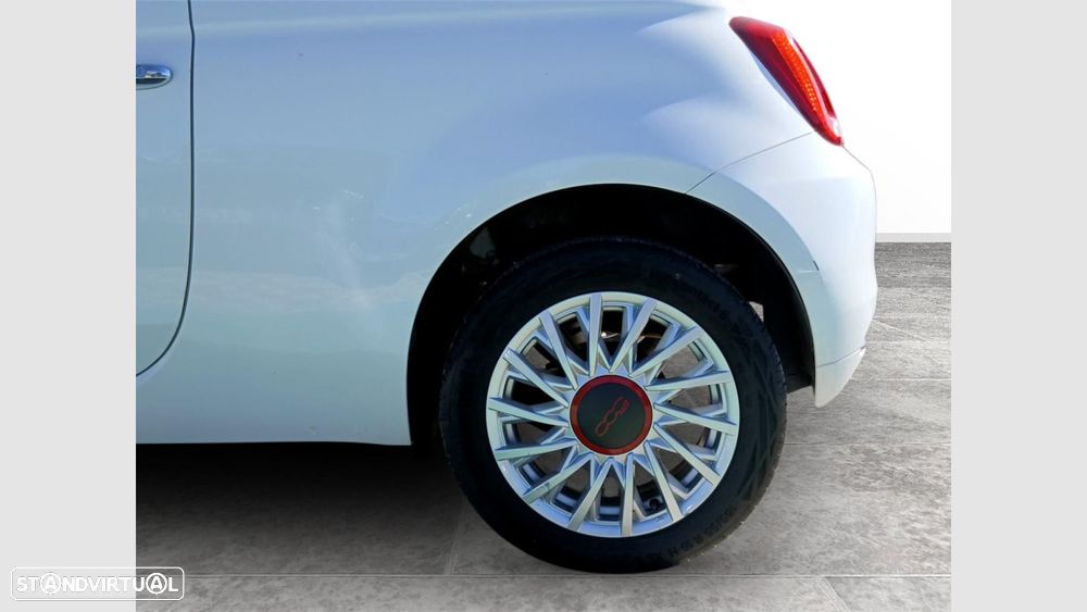 Fiat 500 1.0 Hybrid (RED) - 11