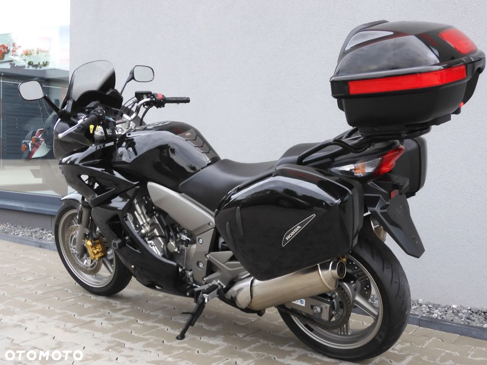 Honda CBF - 21