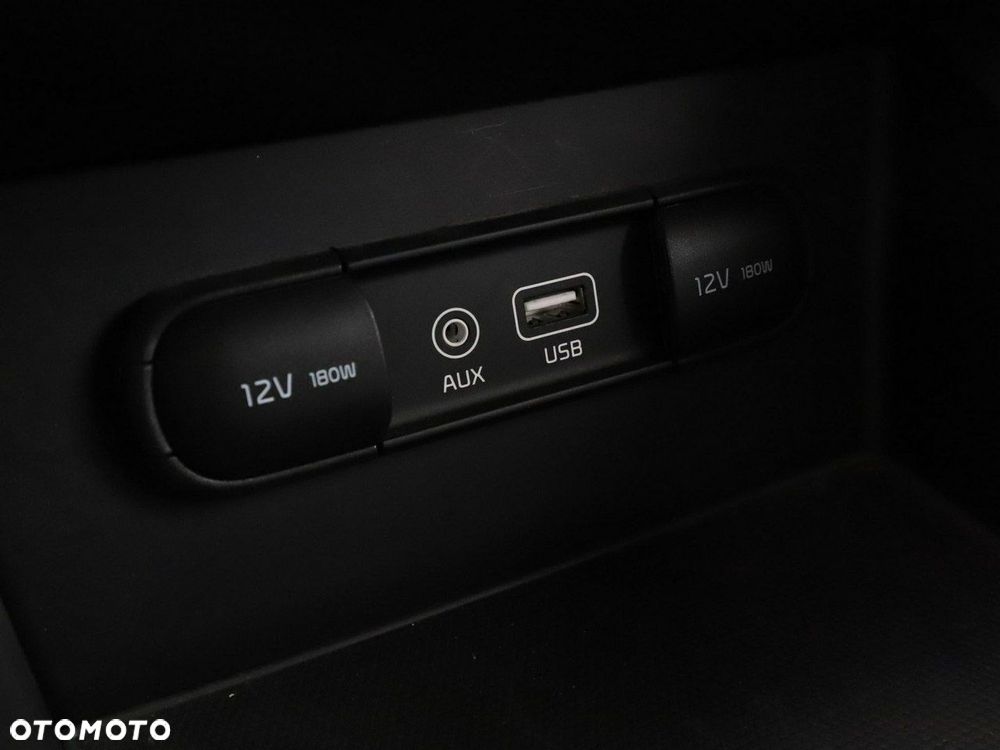 Kia Niro 1.6 GDI 2WD Edition 7 - 26