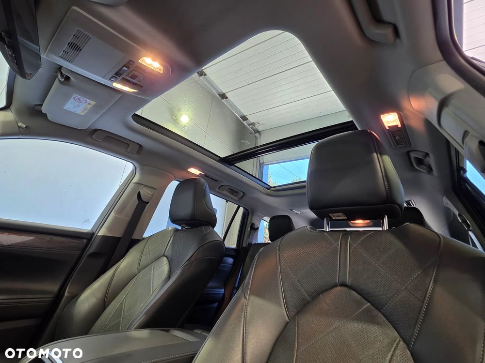 Toyota Highlander 2.5 Hybrid Executive - 18