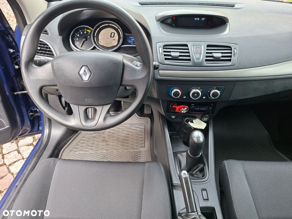 Renault Megane 1.6 16V 100 Authentique - 21