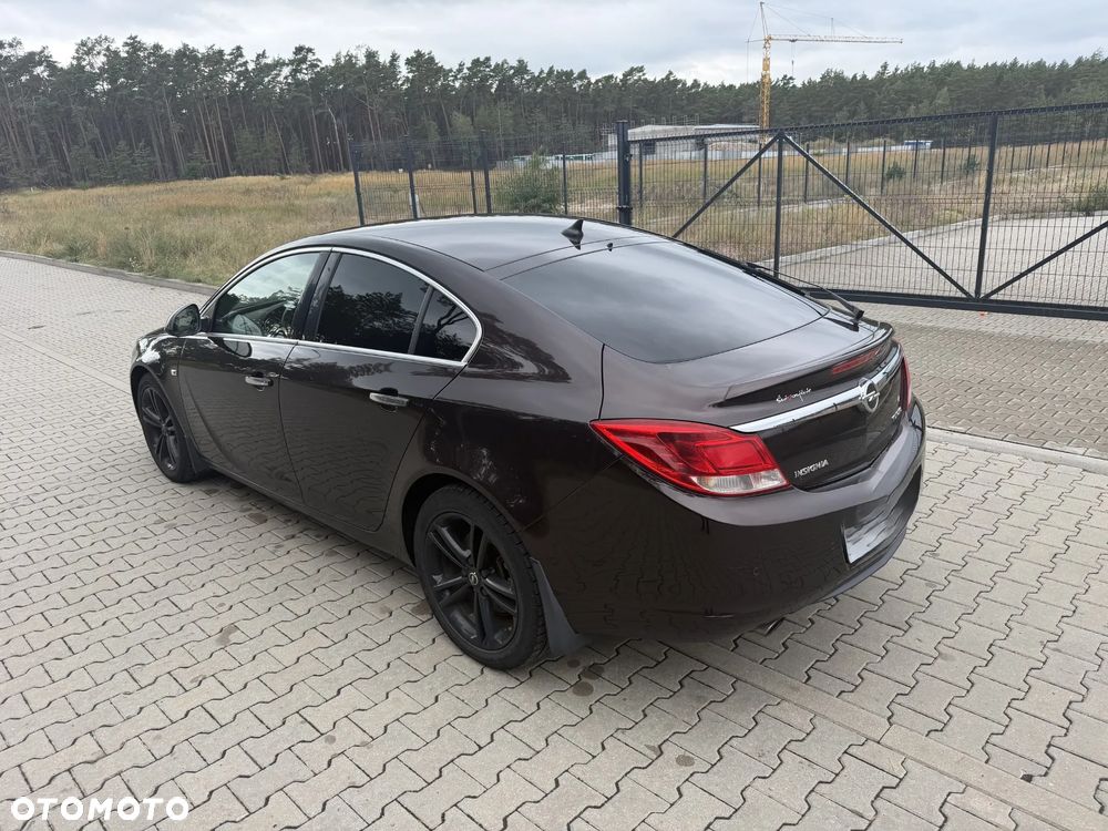Opel Insignia 2.0 T Cosmo - 25