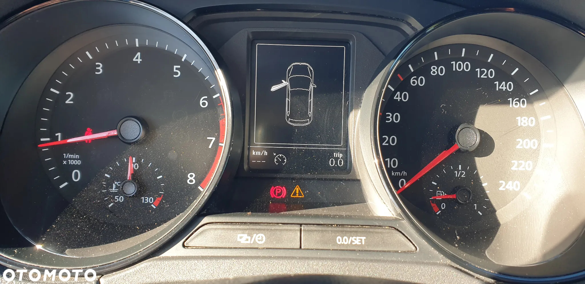 Volkswagen Polo 1.0 Lounge - 32